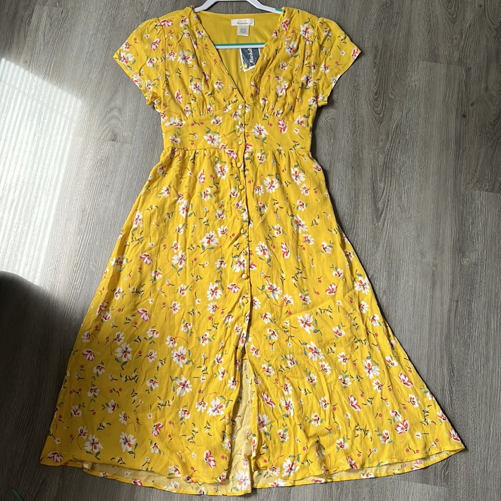 Yellow Floral Dress - Picture 3 of 10